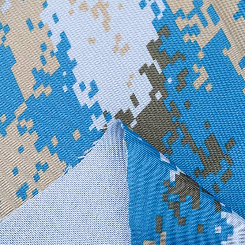 Tessuto mimetico-01